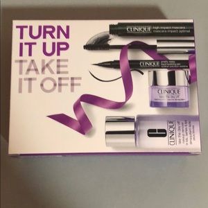Clinique NEW  turn it up take it off set!